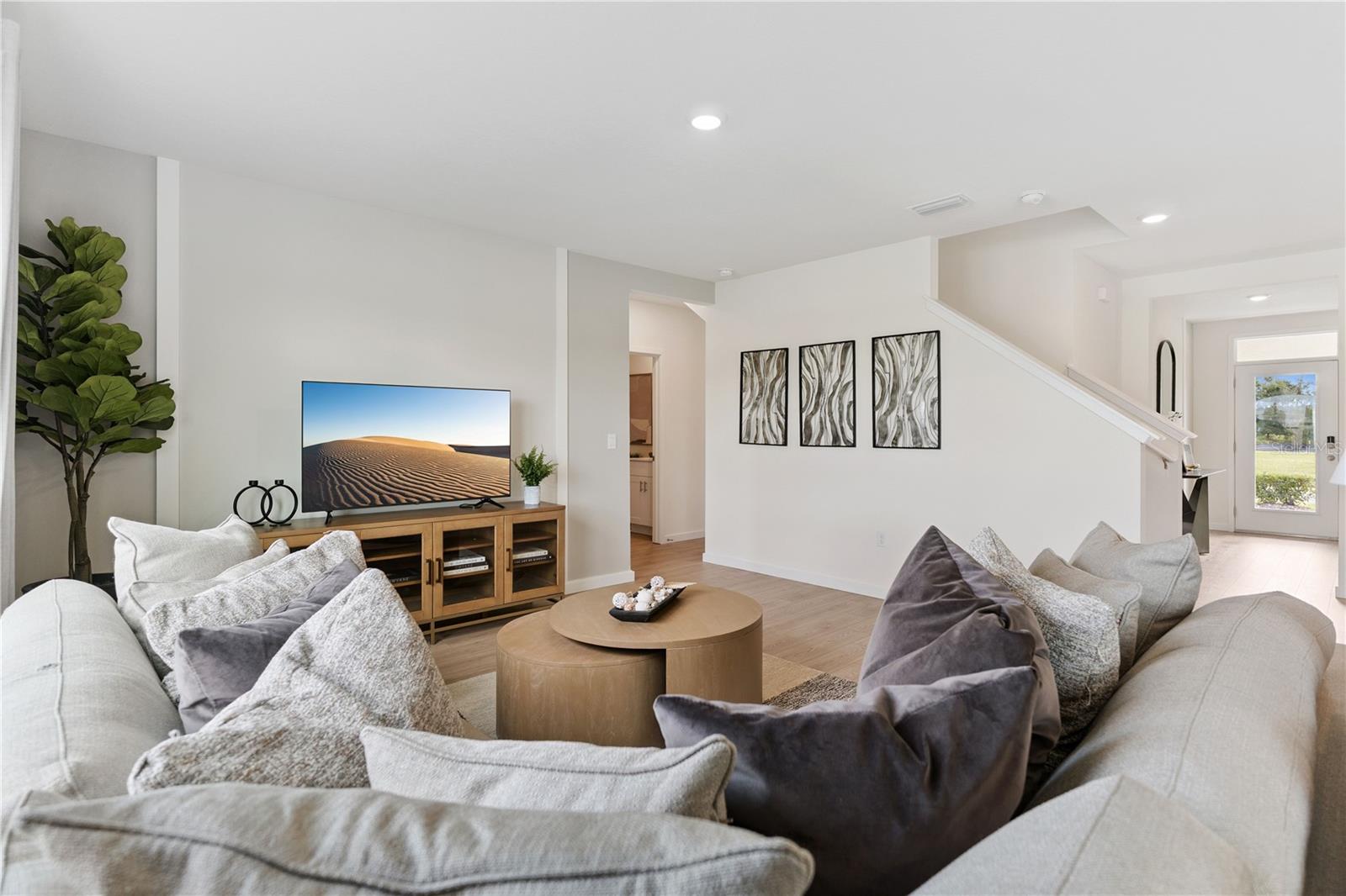 Image 6 of 33 For 18 Honeybell Way