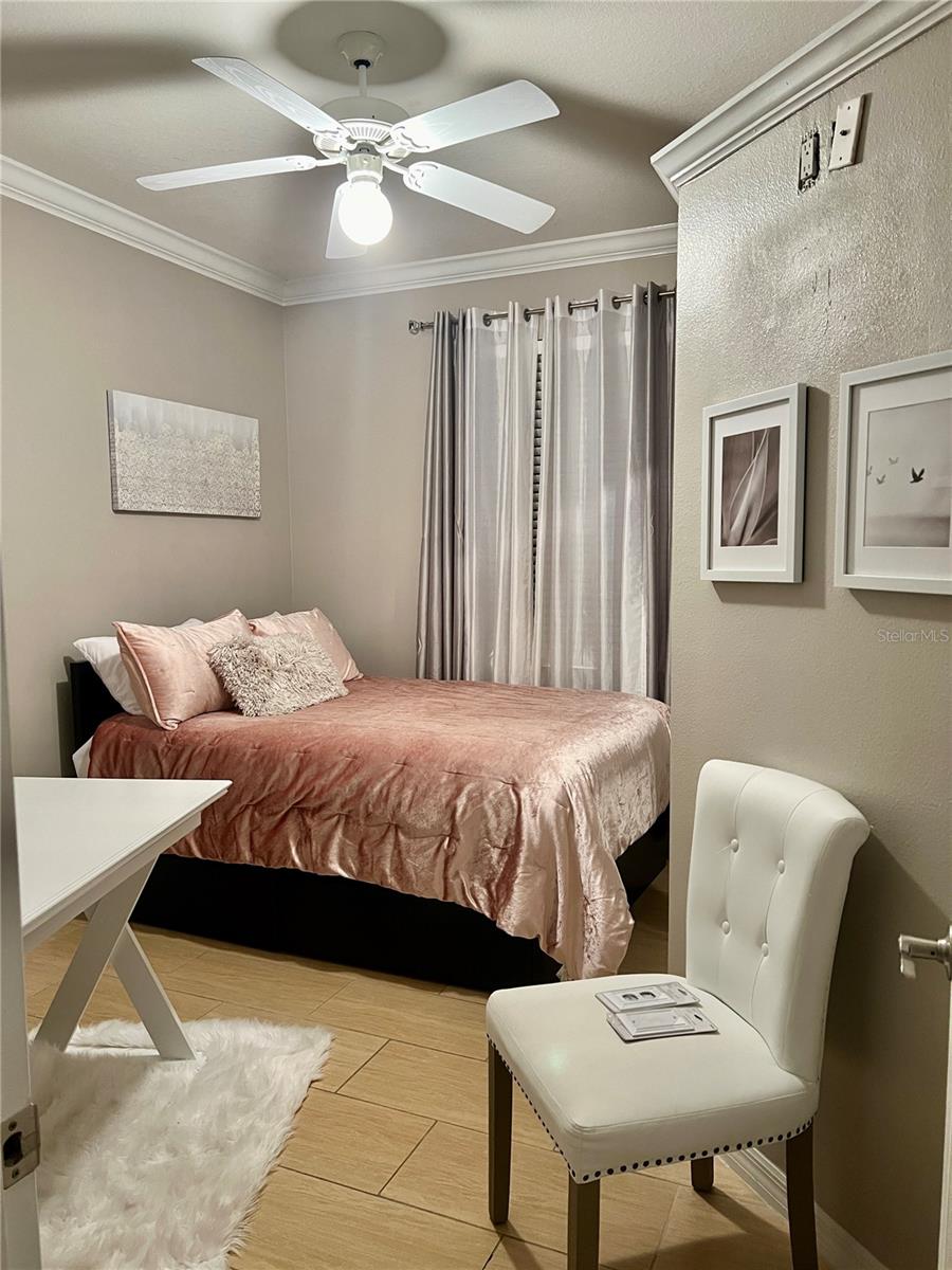 Image 15 of 31 For 6614 64th Terrace E