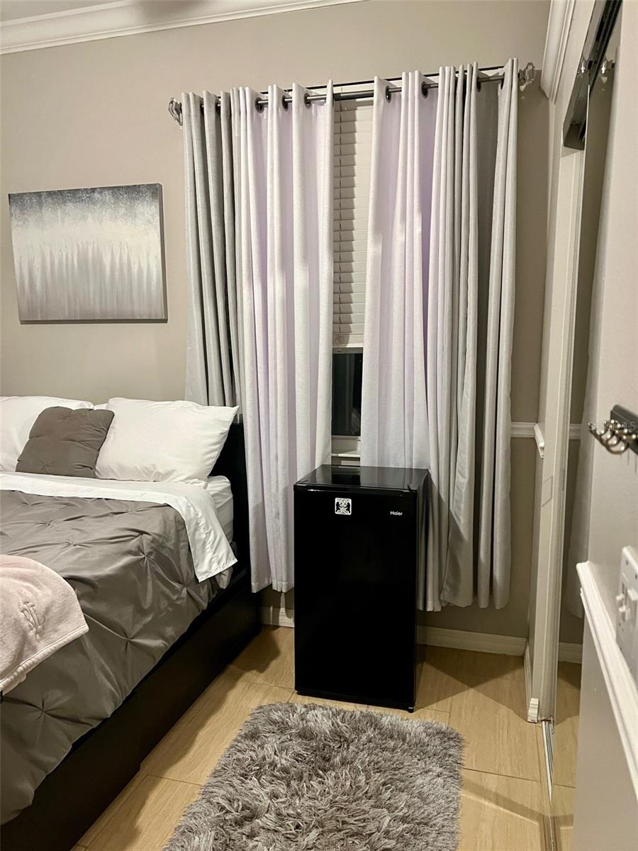 Image 19 of 31 For 6614 64th Terrace E