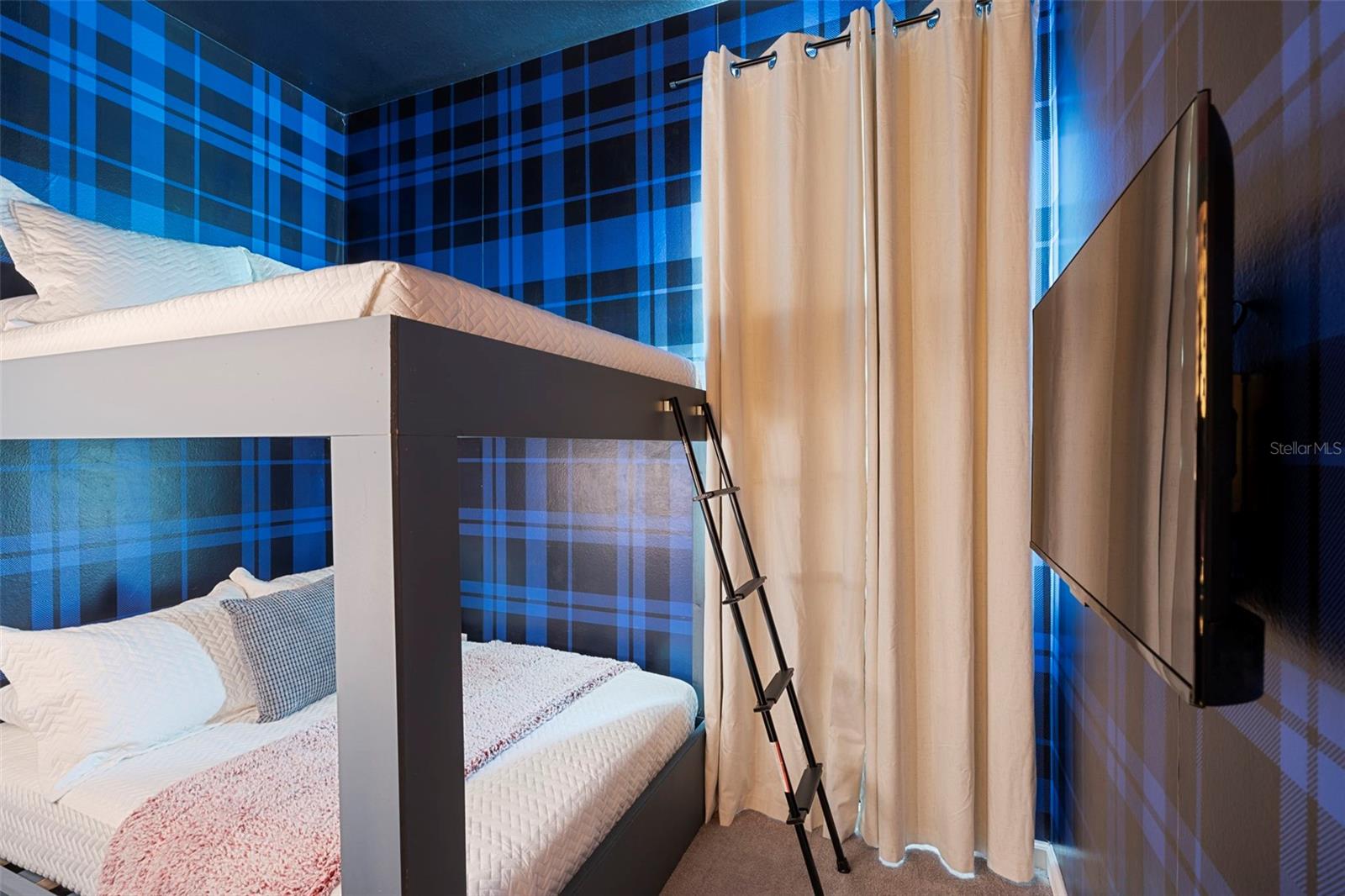 Image 61 of 75 For 2508 Shanti Drive