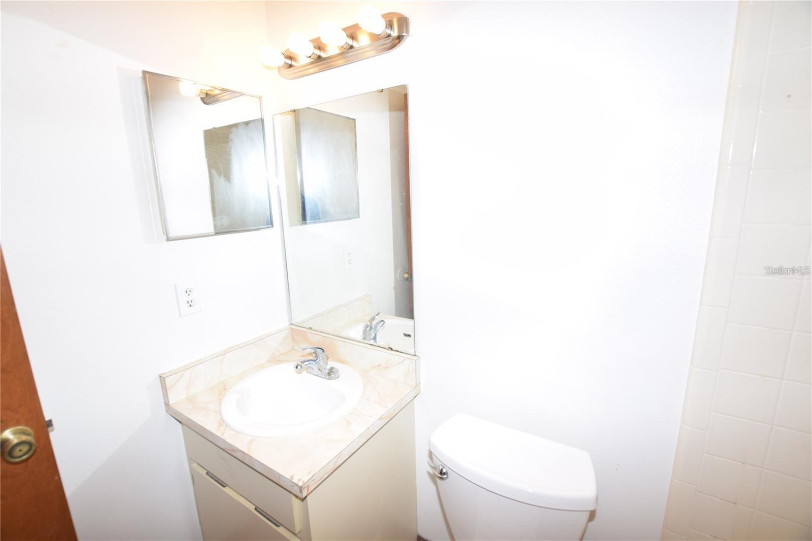 Image 12 of 24 For 2585 Derby Drive