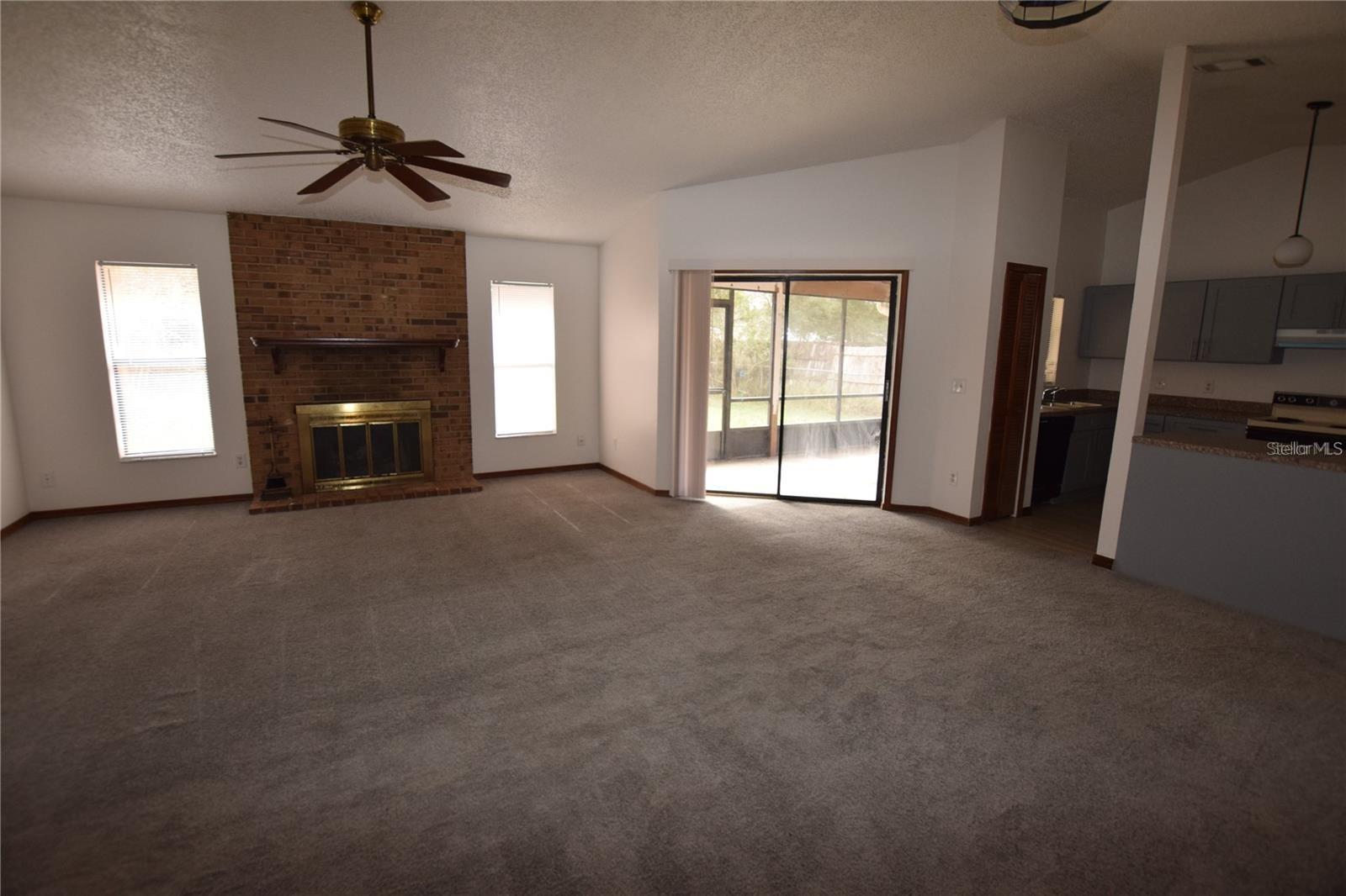 Image 3 of 24 For 2585 Derby Drive