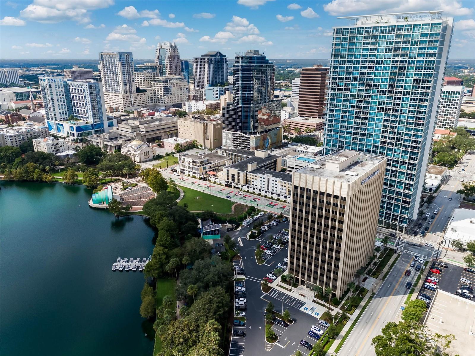 Image 72 of 77 For 150 Robinson Street 2709