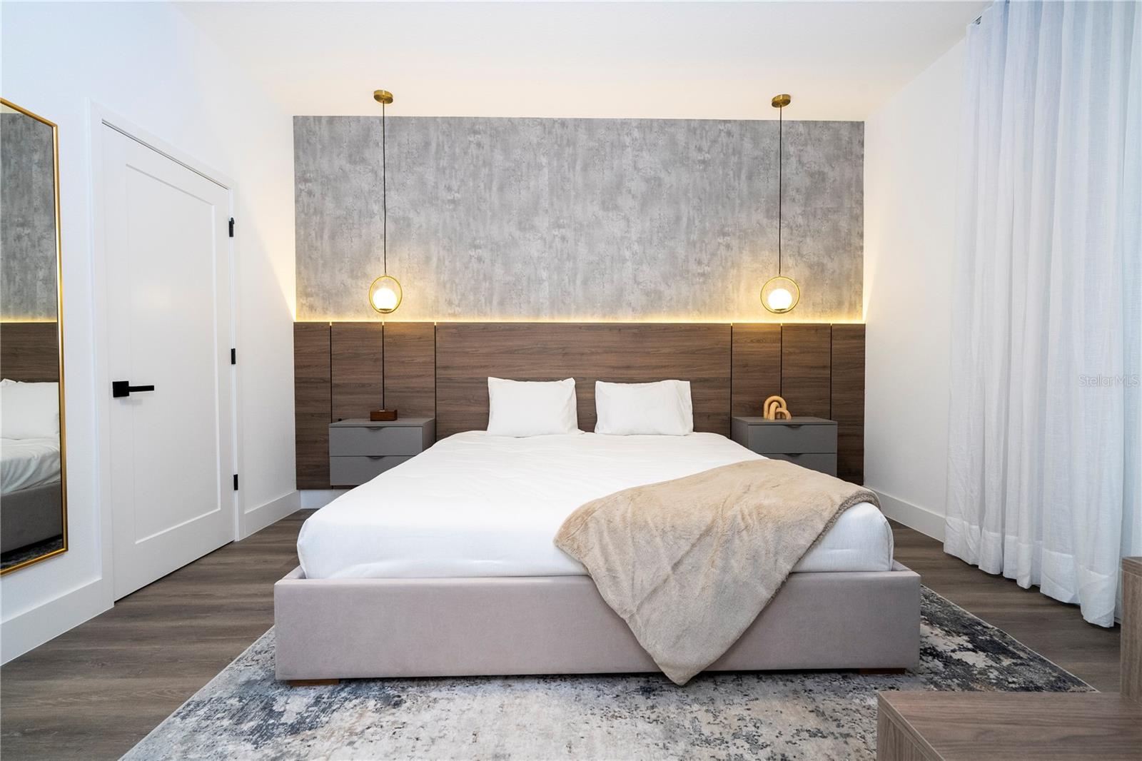 Image 25 of 56 For 9070 Hayman Lane