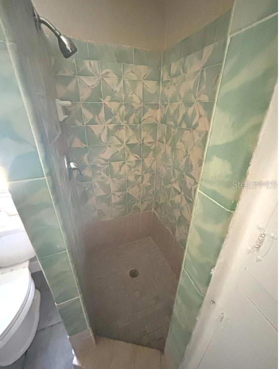 Image 6 of 15 For 2615 Laurel Avenue