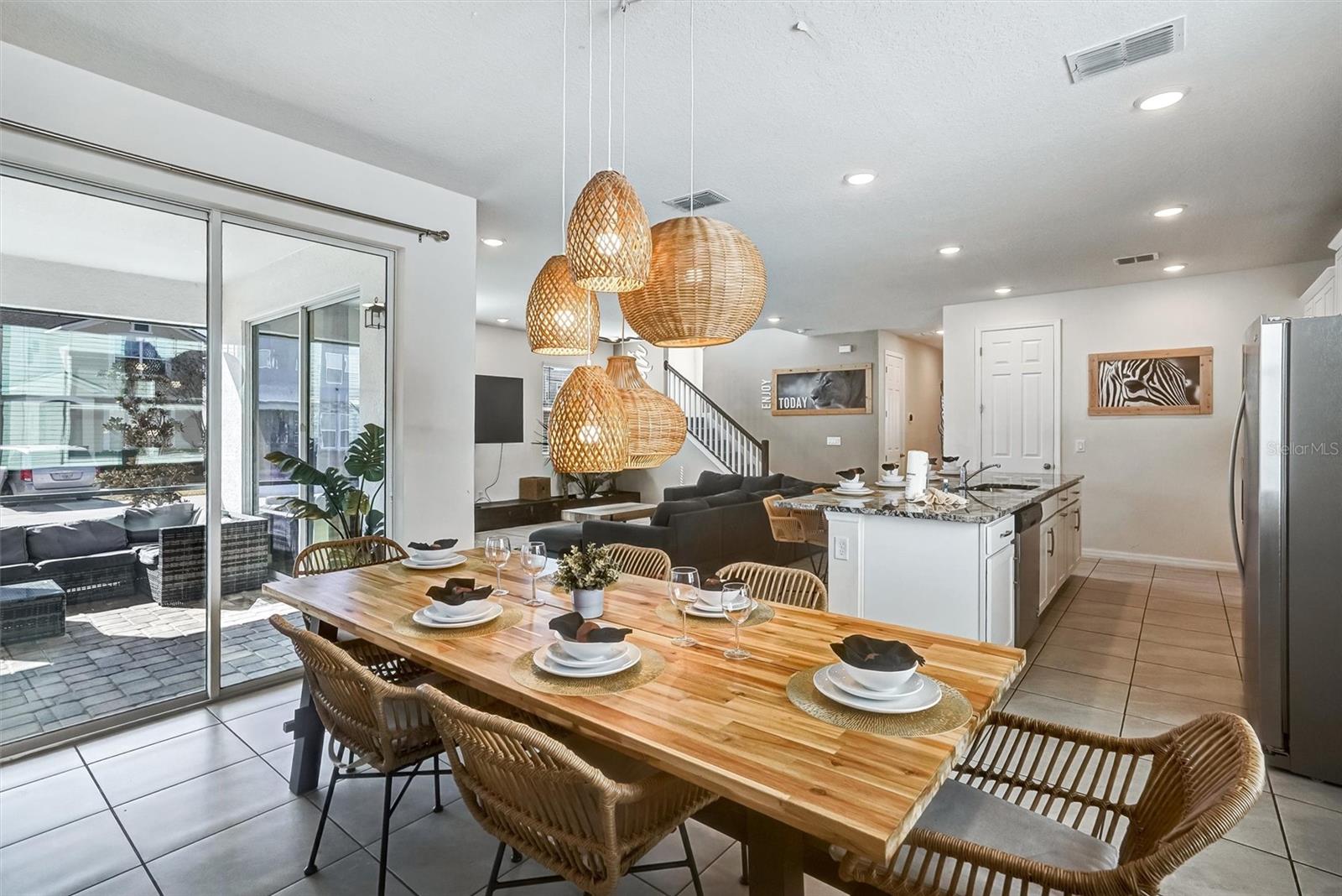 Image 7 of 40 For 8918 Tropical Haven Court