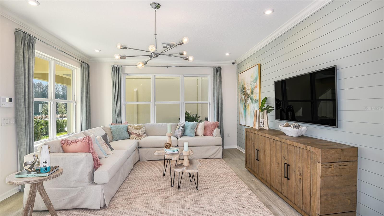 Image 17 of 43 For 14736 Field Daisy Drive