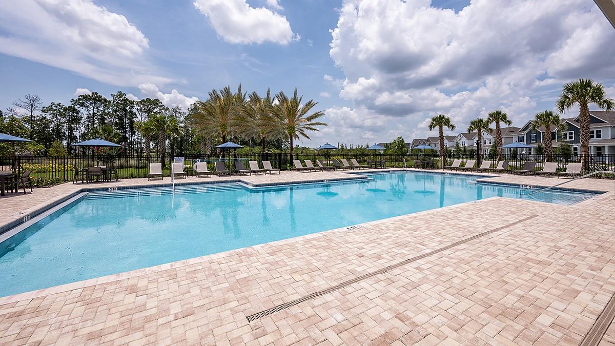 Image 32 of 43 For 14736 Field Daisy Drive