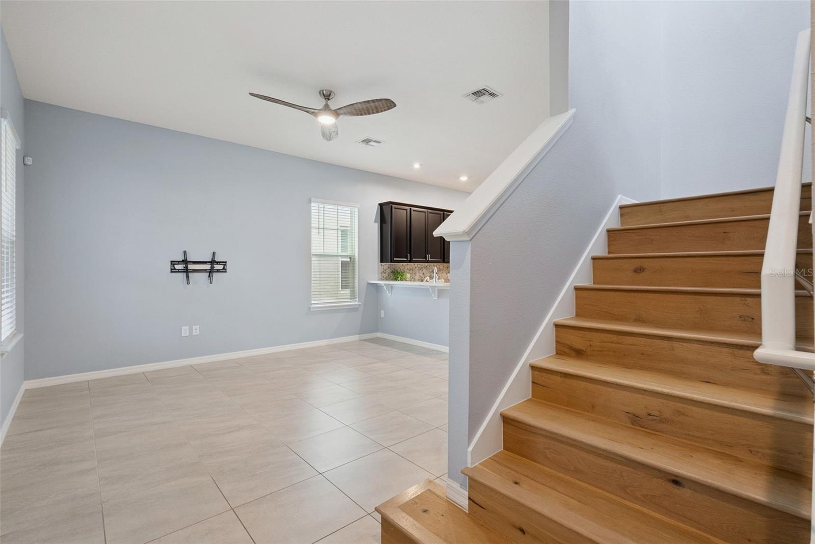 Image 21 of 48 For 1490 Garden Arbor Lane