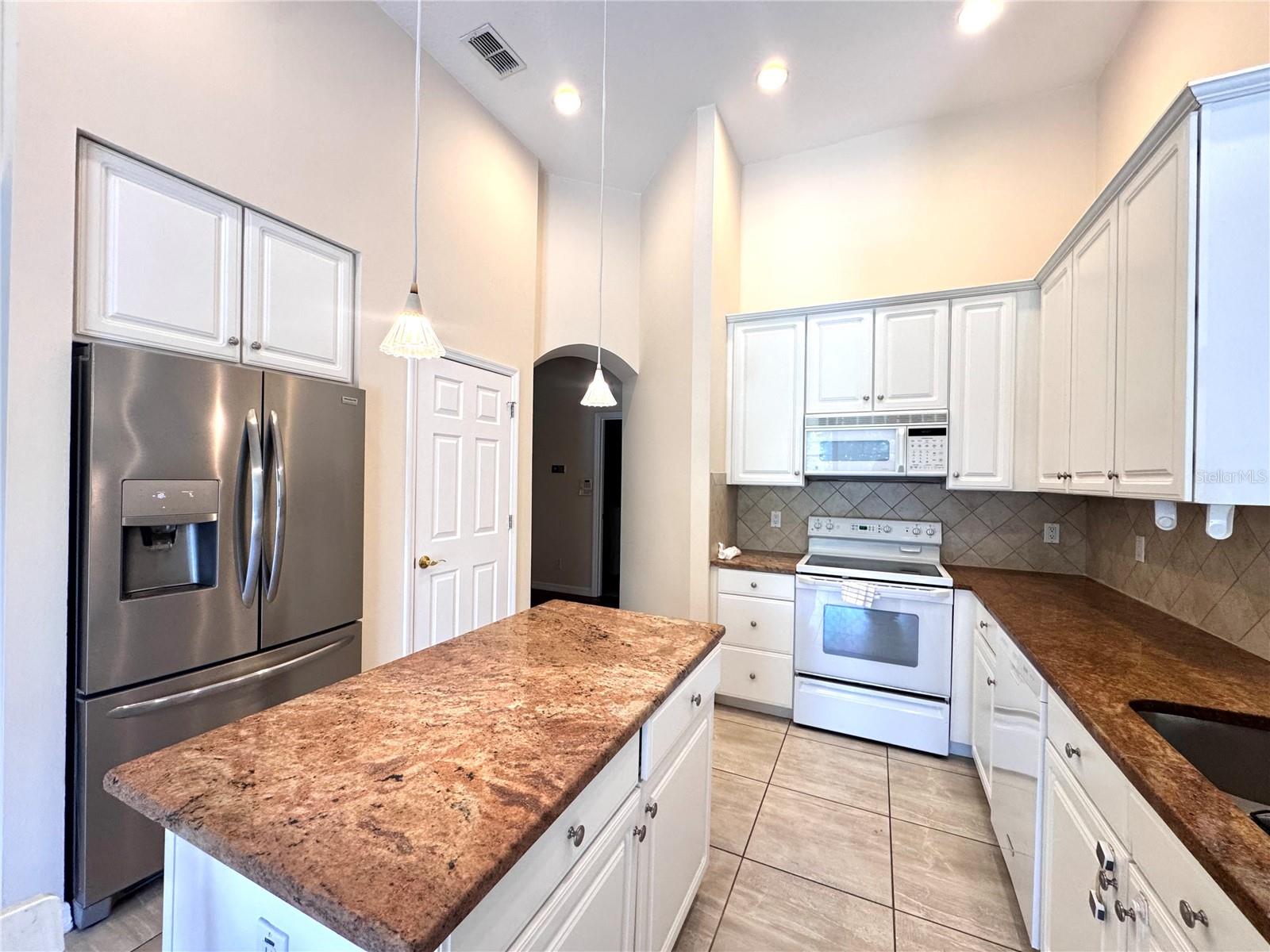 Image 9 of 24 For 107 Nandina Terrace