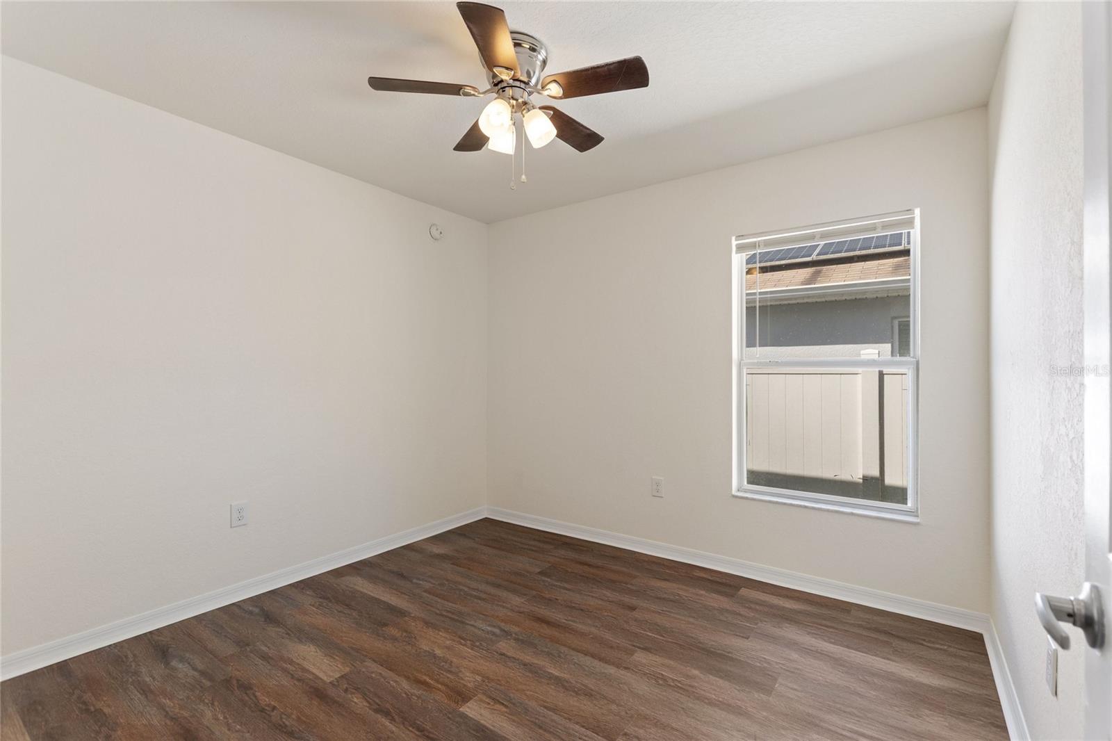 Image 23 of 37 For 2009 Danes Court