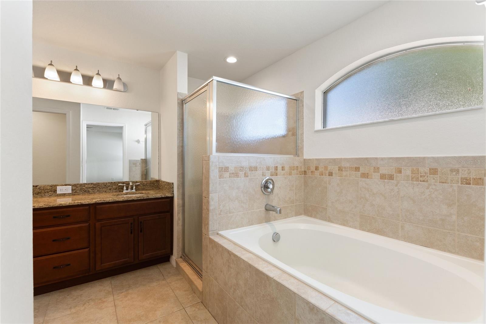 Image 28 of 37 For 2009 Danes Court