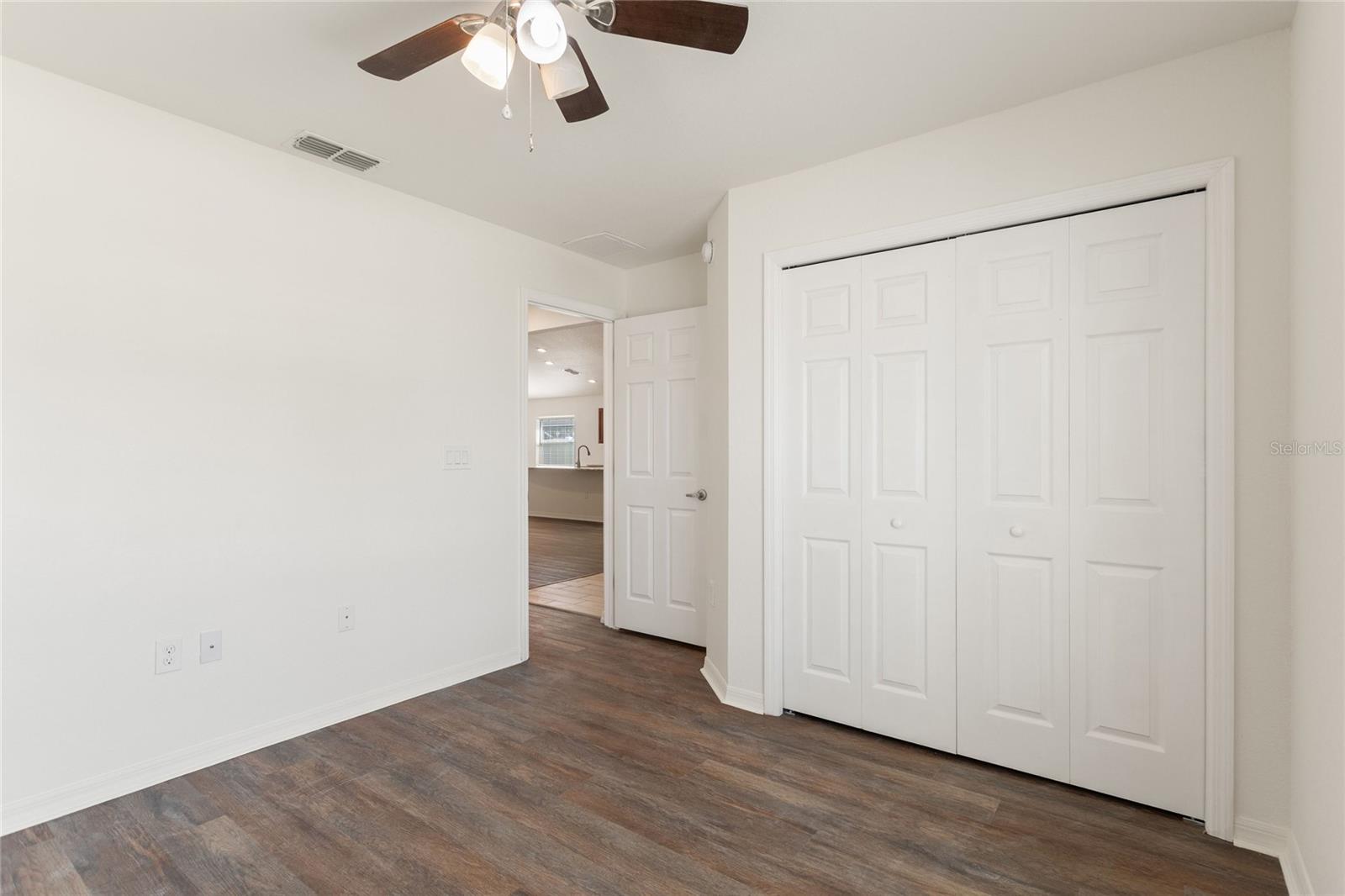 Image 6 of 37 For 2009 Danes Court