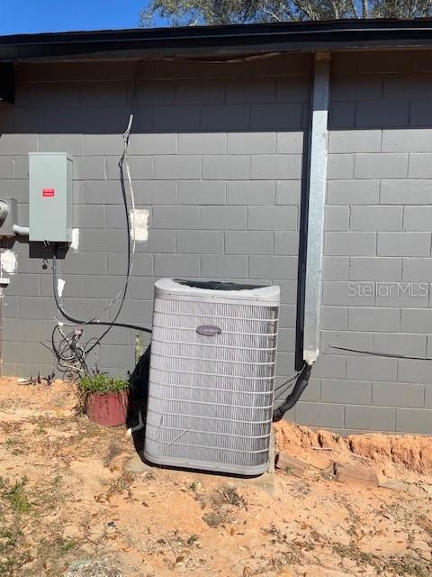 Image 27 of 28 For 2262 Menomonee Court