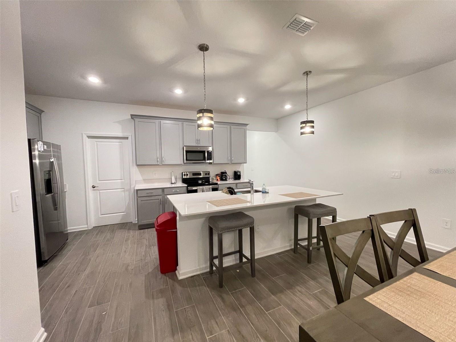 Image 14 of 48 For 1543 Cross Prairie Parkway