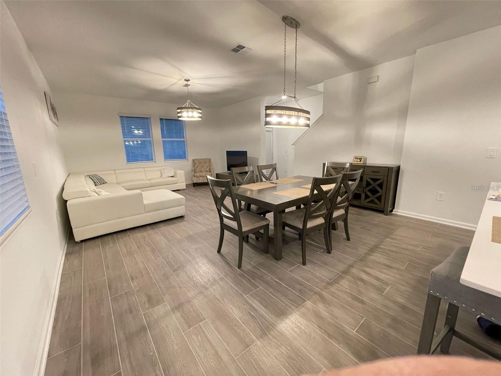 Image 16 of 48 For 1543 Cross Prairie Parkway