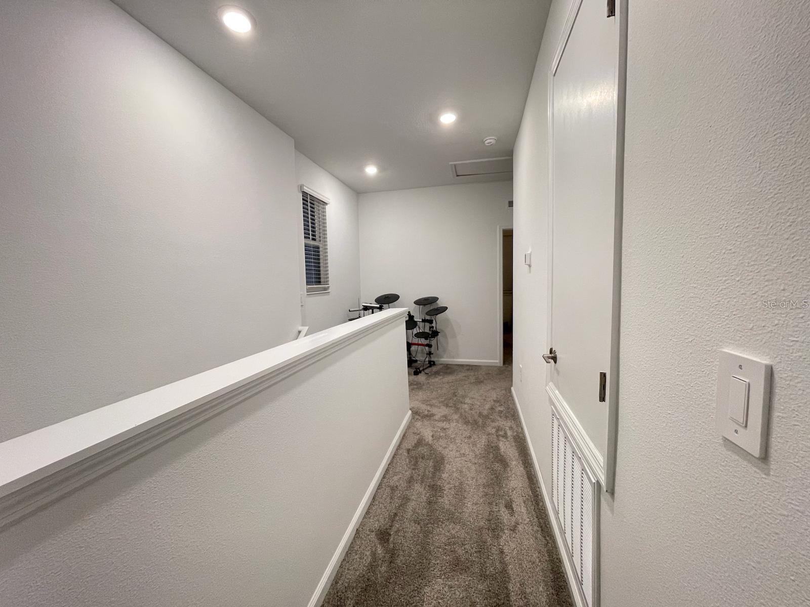 Image 31 of 48 For 1543 Cross Prairie Parkway