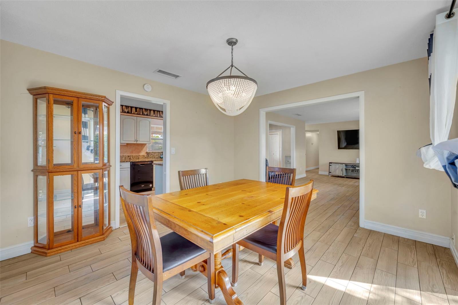 Image 15 of 23 For 4402 Blonigen Avenue