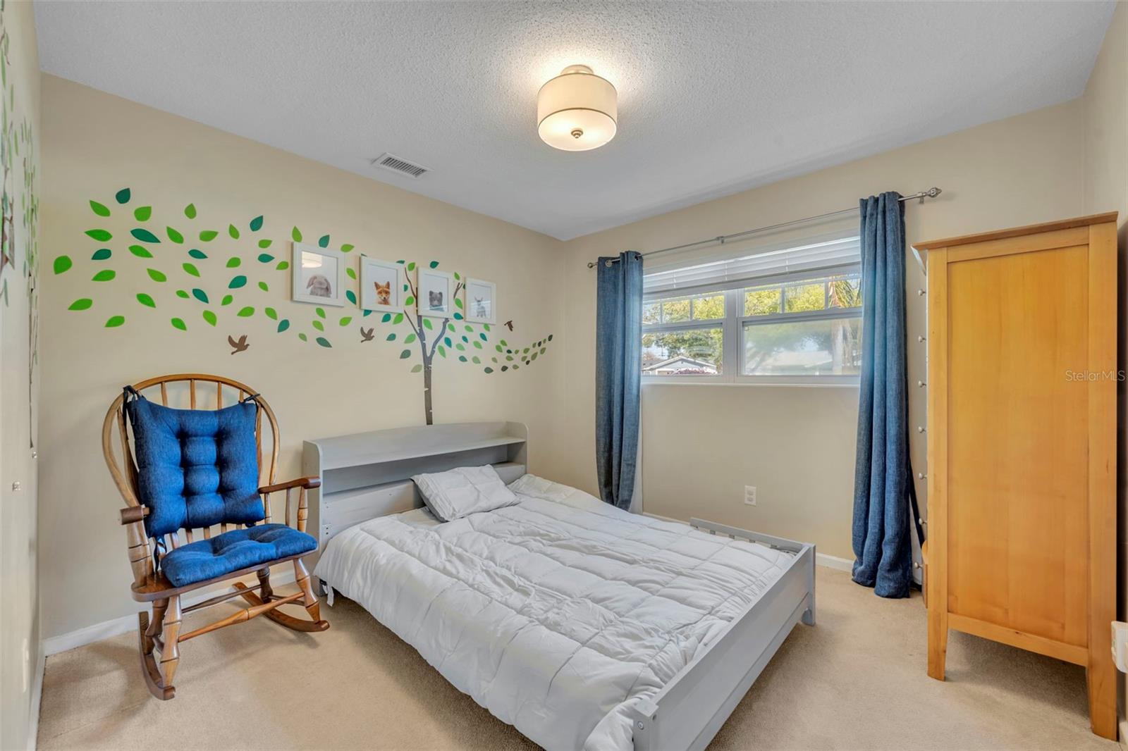 Image 17 of 23 For 4402 Blonigen Avenue