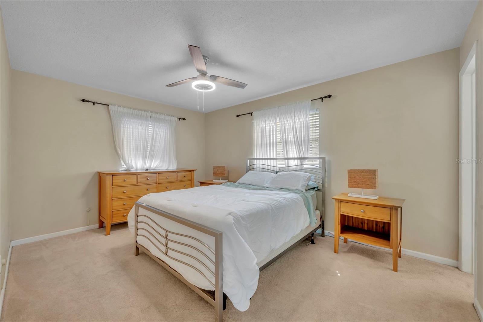 Image 19 of 23 For 4402 Blonigen Avenue