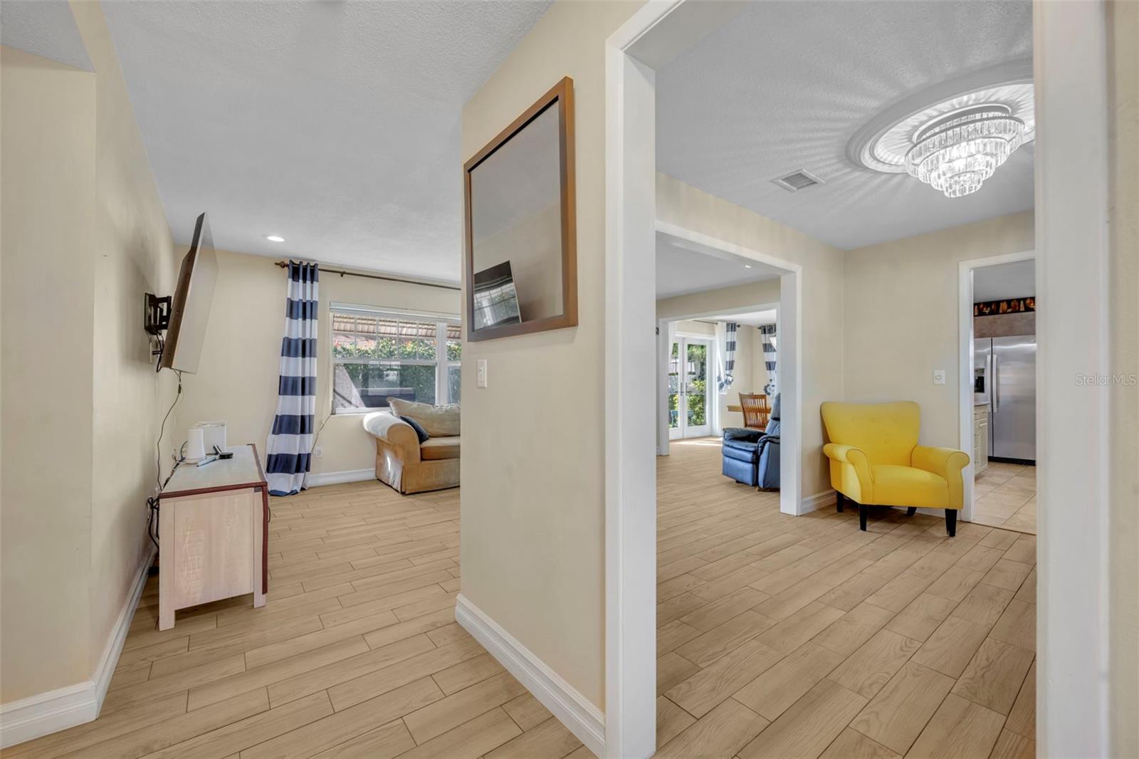 Image 3 of 23 For 4402 Blonigen Avenue