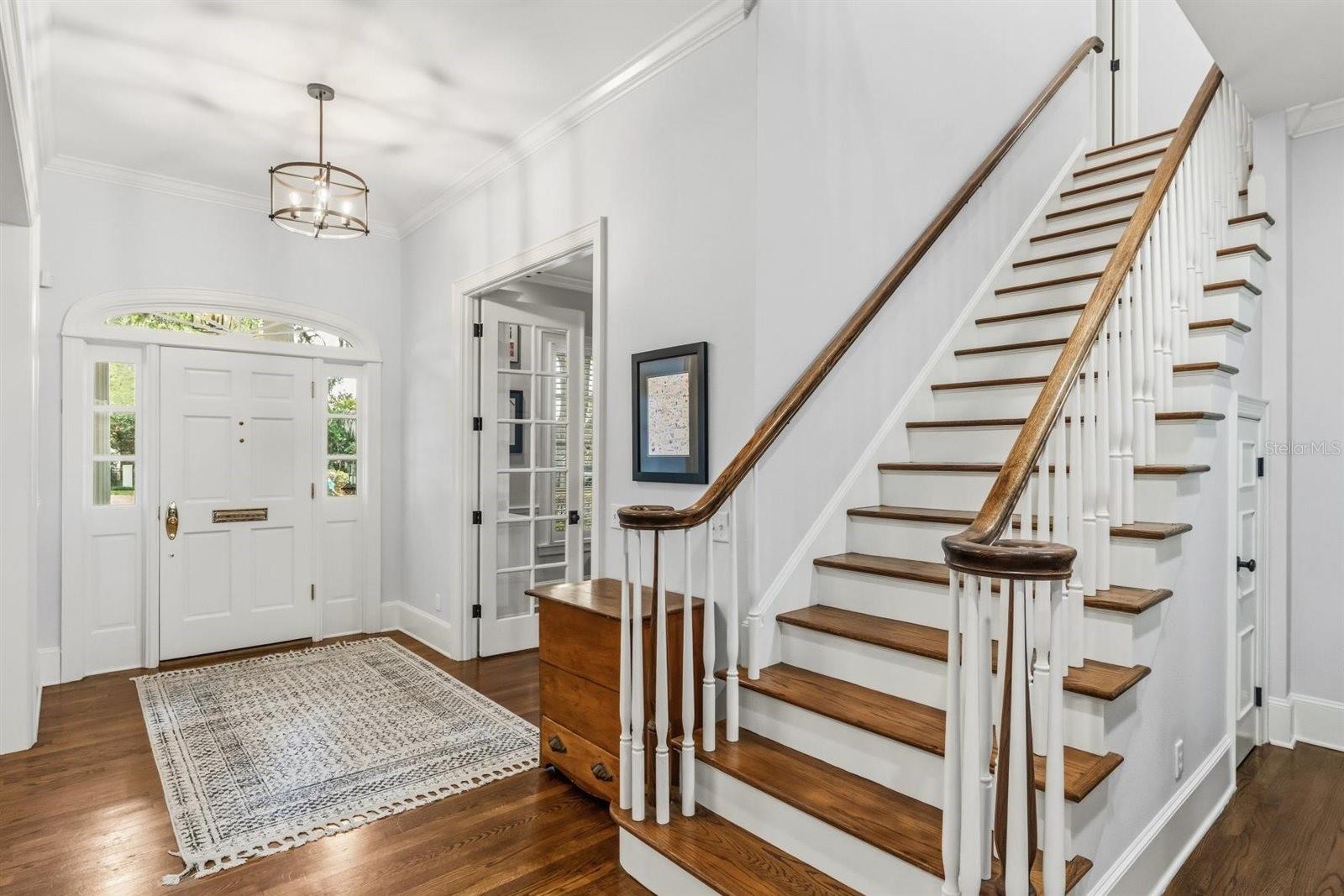 Image 4 of 33 For 722 Alba Drive