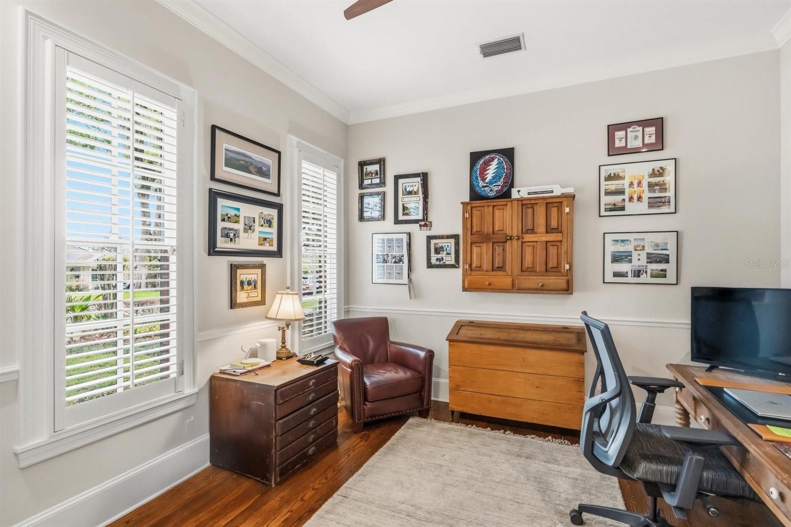 Image 5 of 33 For 722 Alba Drive