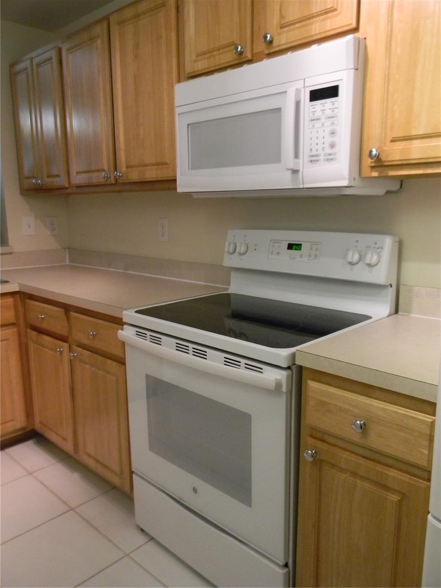 Image 16 of 47 For 5701 Brentgrass Drive 207