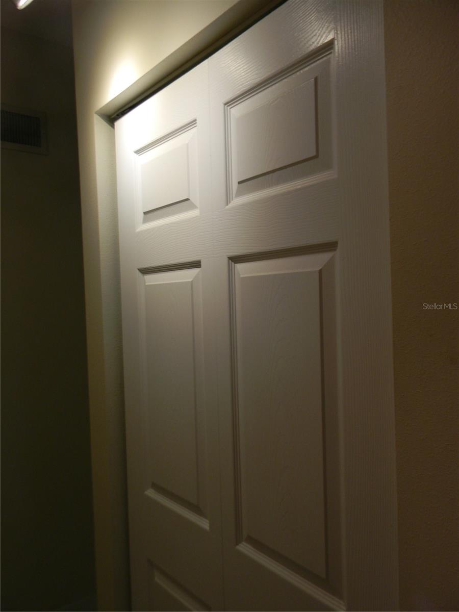 Image 18 of 47 For 5701 Brentgrass Drive 207