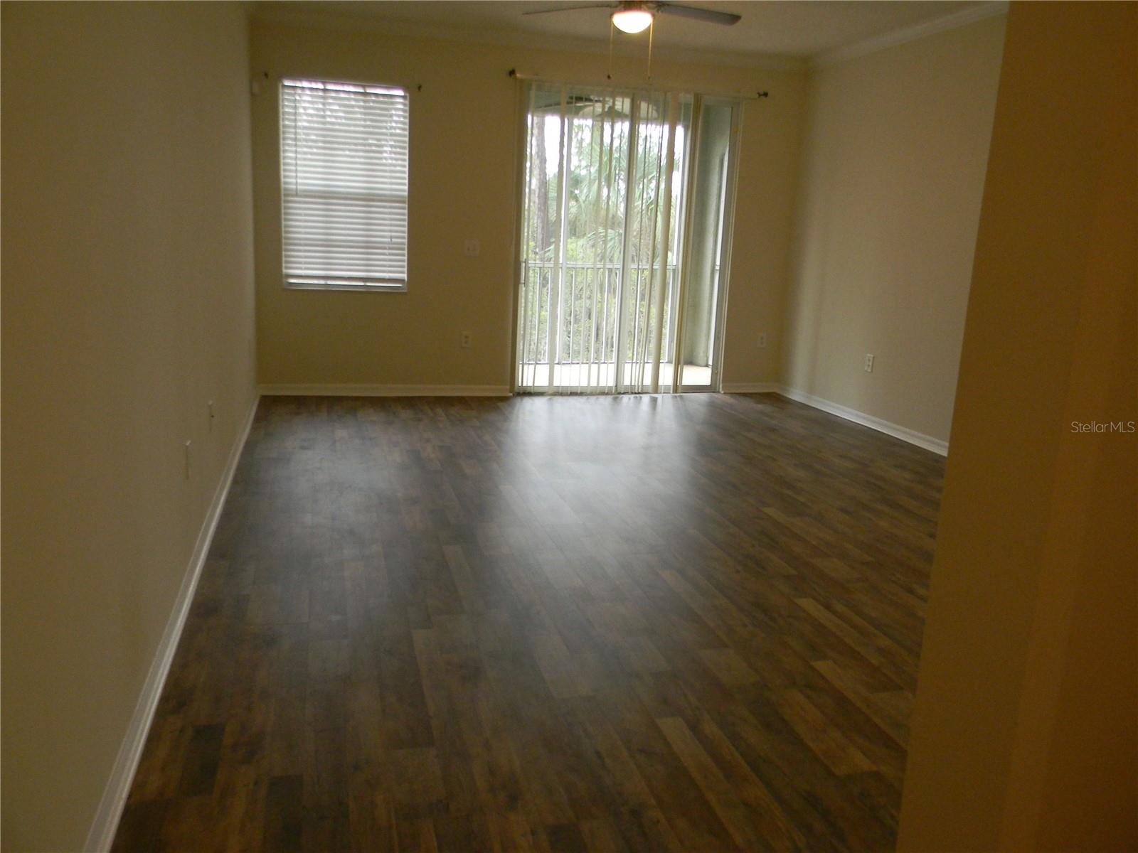 Image 8 of 47 For 5701 Brentgrass Drive 207