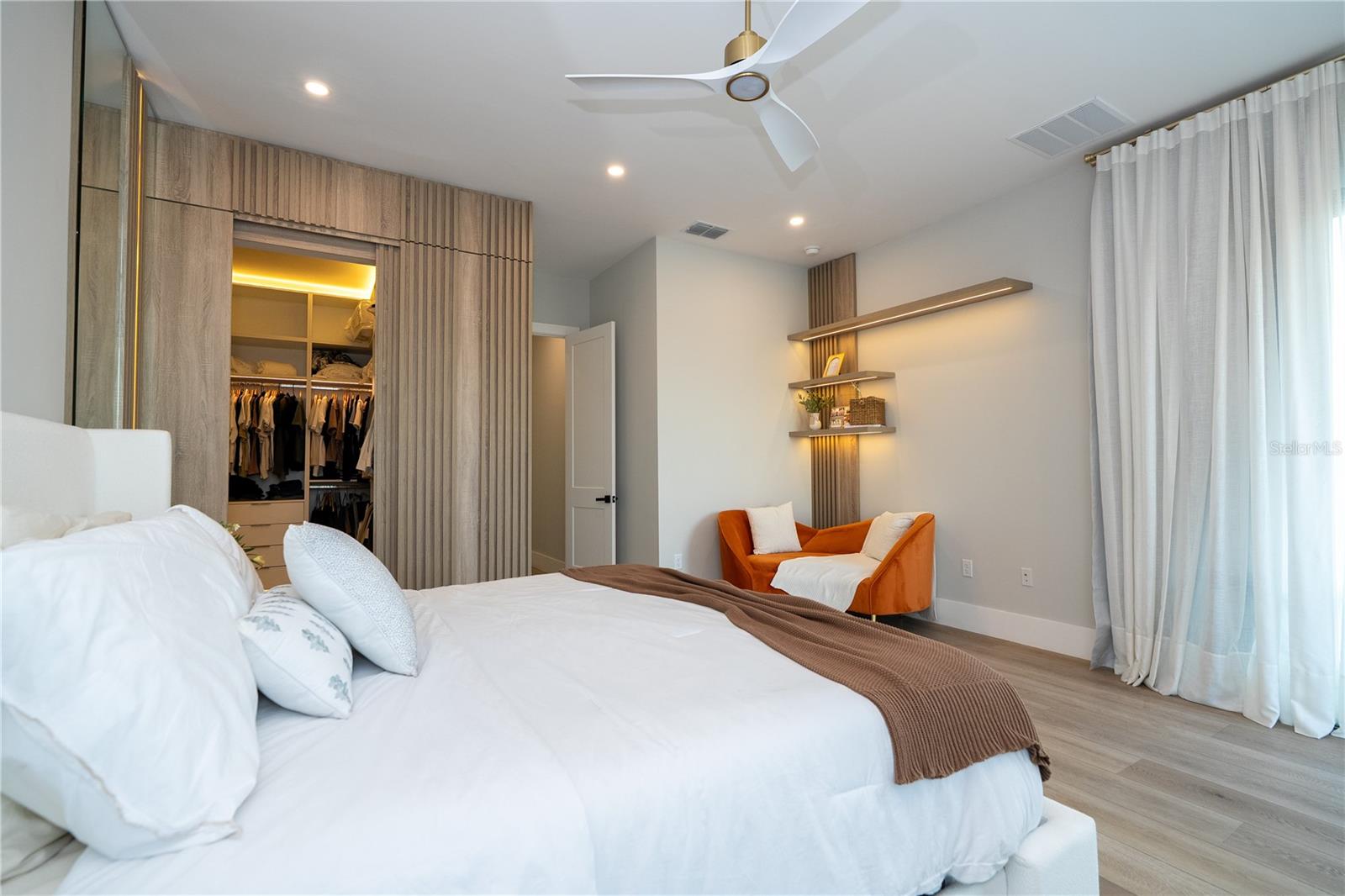 Image 55 of 100 For 16306 Ravenna Court