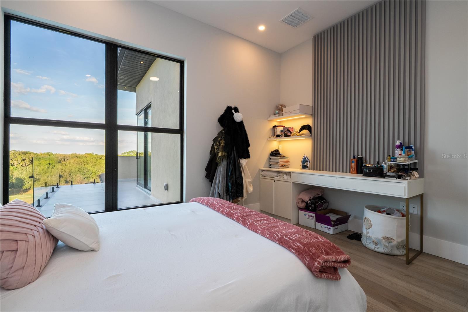 Image 83 of 100 For 16306 Ravenna Court