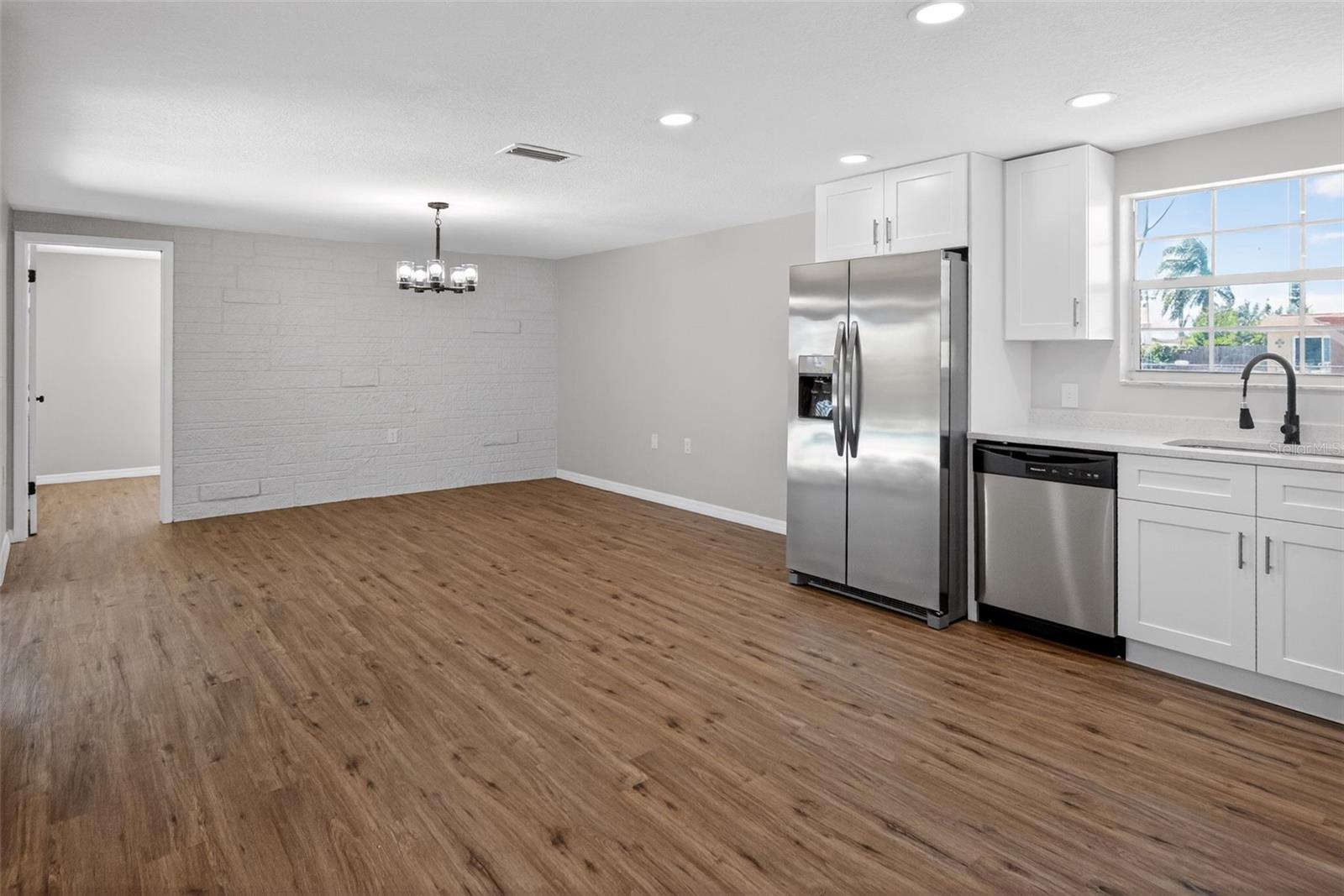 Image 11 of 37 For 3206 Pinon Drive