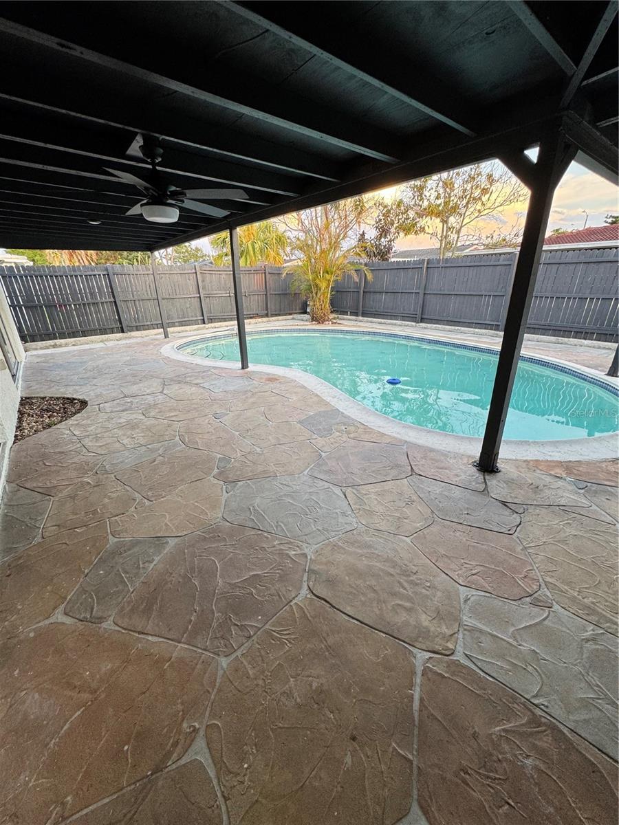 Image 29 of 37 For 3206 Pinon Drive