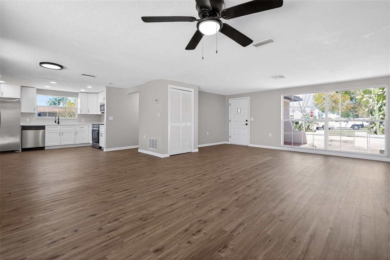 Image 5 of 37 For 3206 Pinon Drive