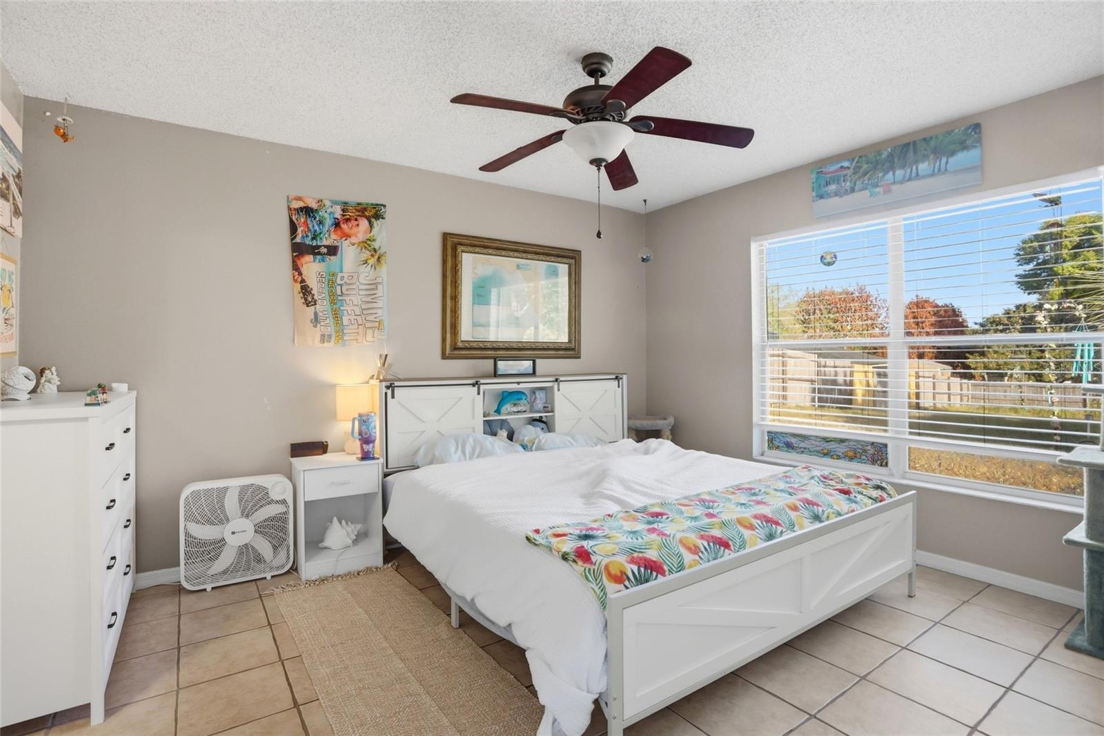 Image 14 of 37 For 10735 Lake Ralph Drive