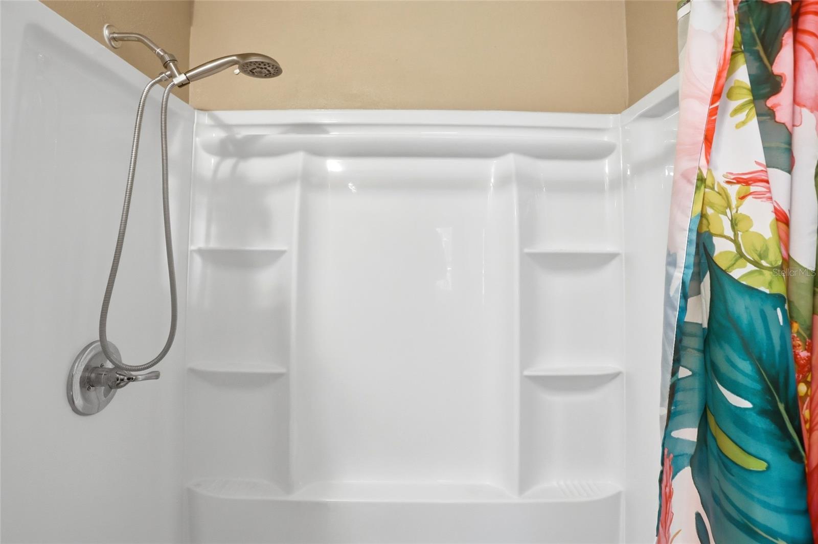 Image 18 of 37 For 10735 Lake Ralph Drive