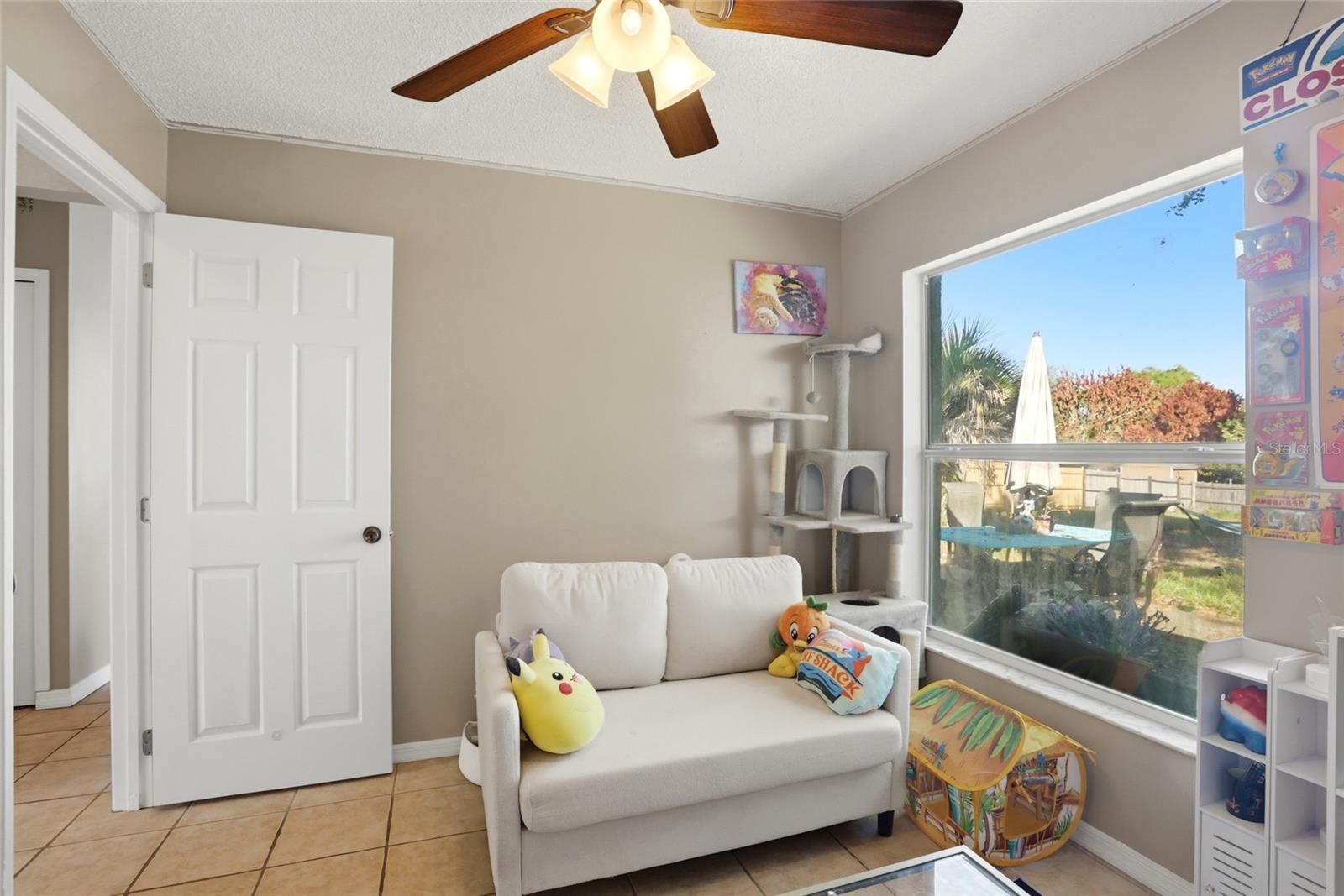 Image 22 of 37 For 10735 Lake Ralph Drive