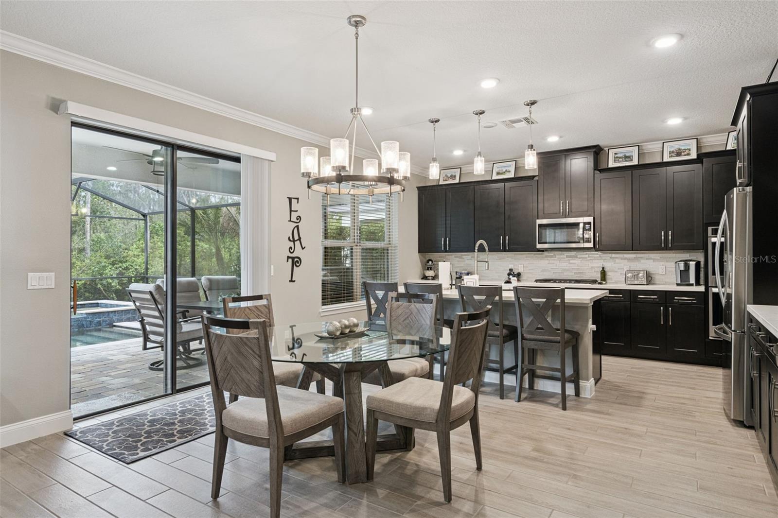 Image 15 of 64 For 8415 Vivaro Isle Way