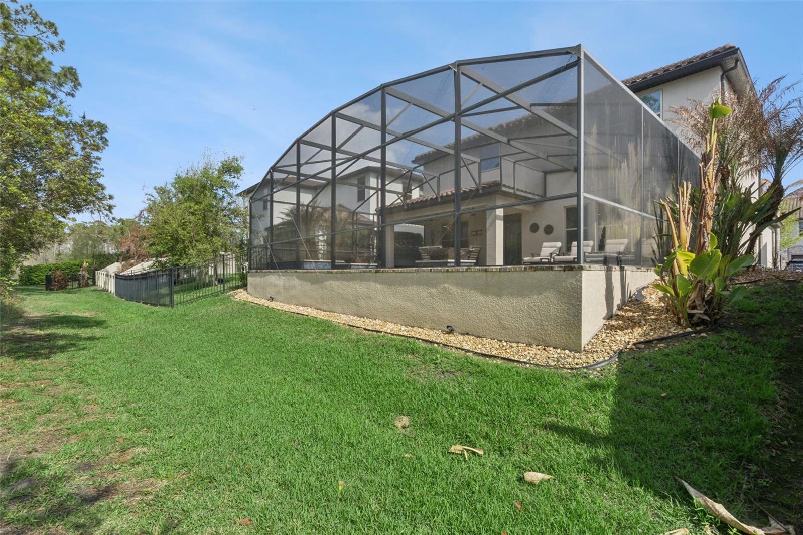 Image 53 of 64 For 8415 Vivaro Isle Way