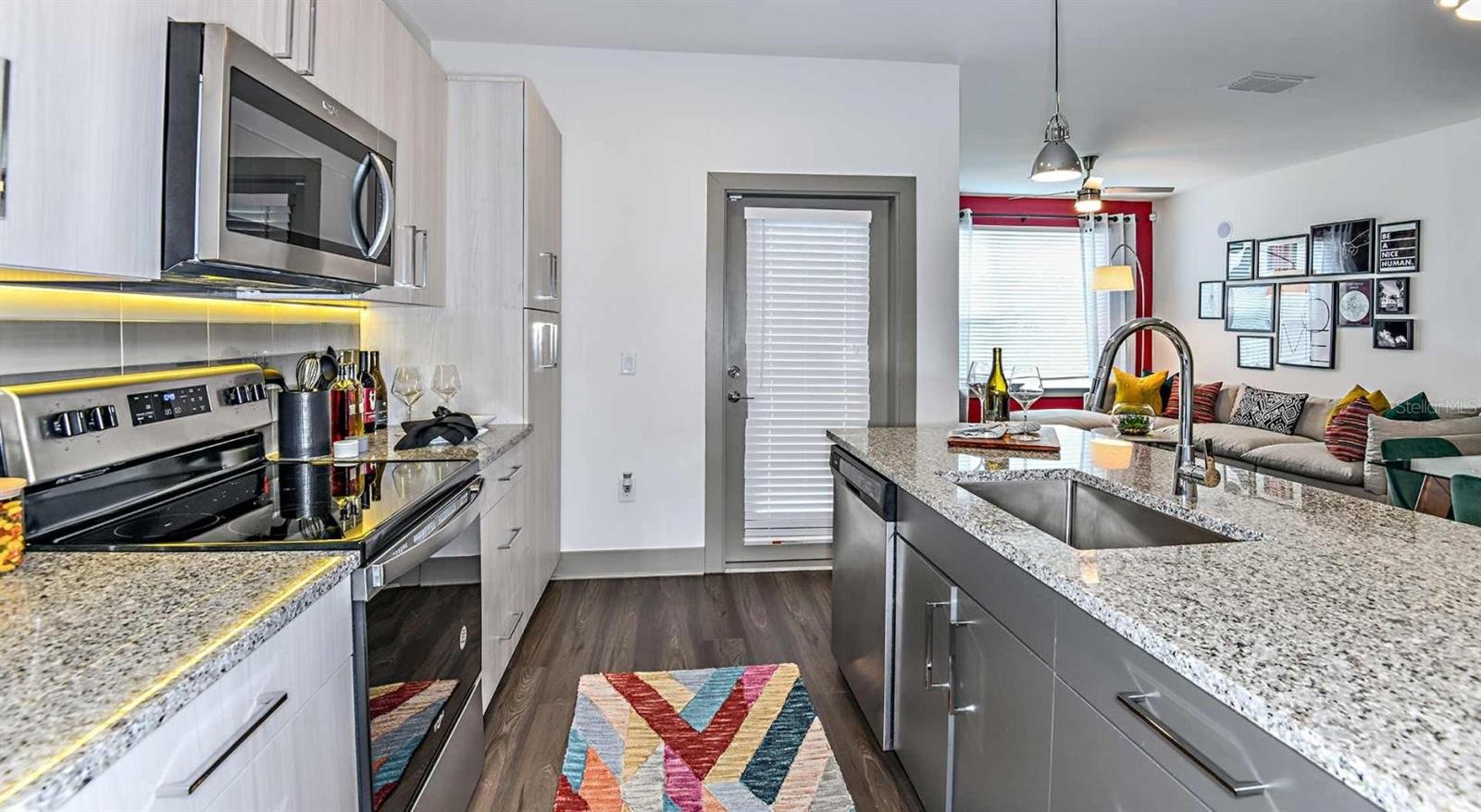 Image 6 of 18 For 1040 Jamison Loop Relax