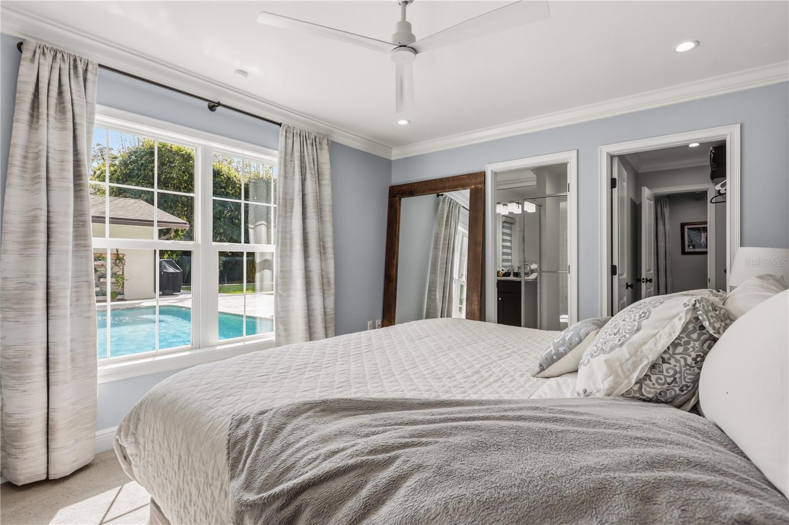 Image 27 of 40 For 872 Granville Drive