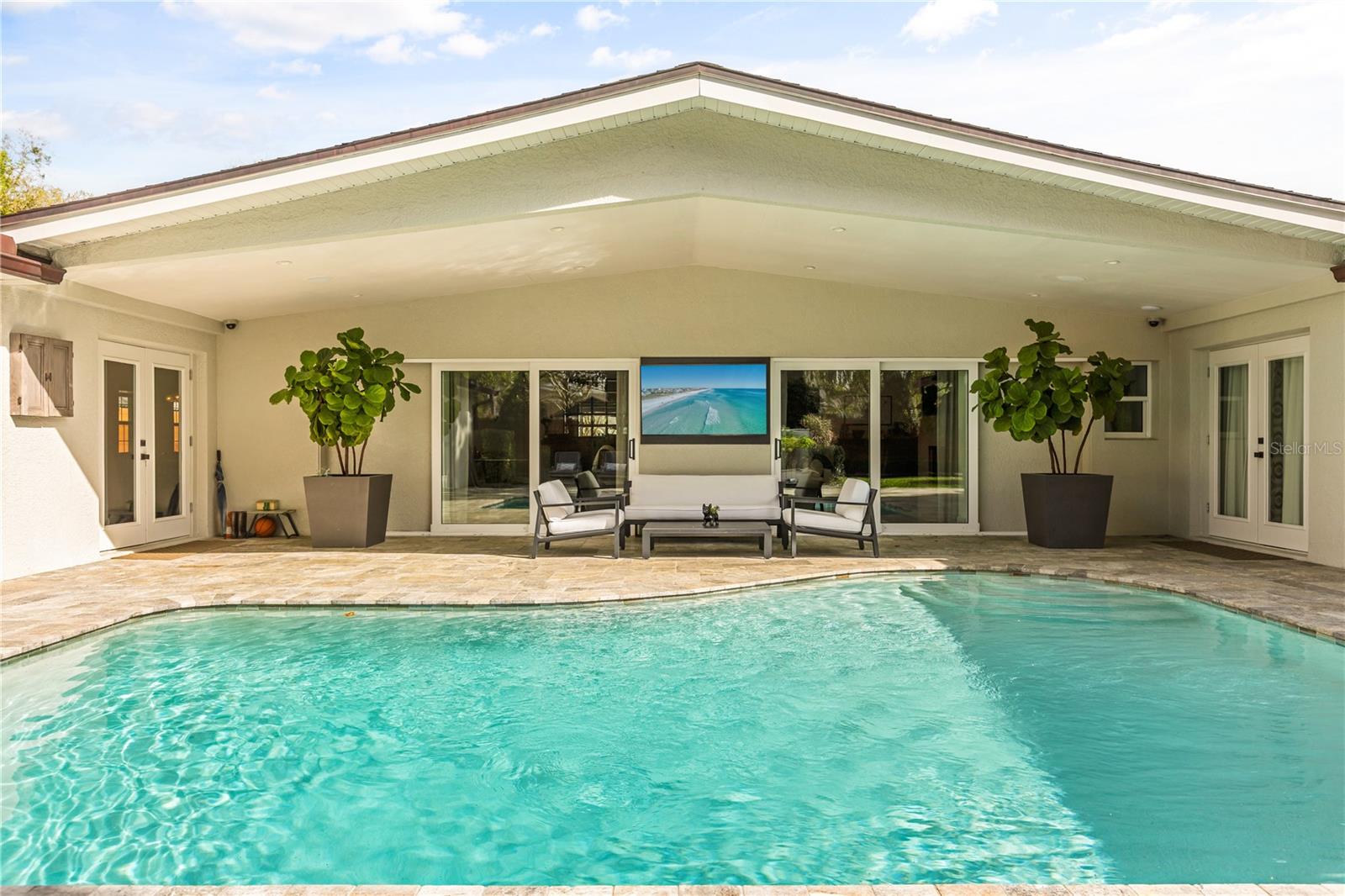 Image 31 of 40 For 872 Granville Drive