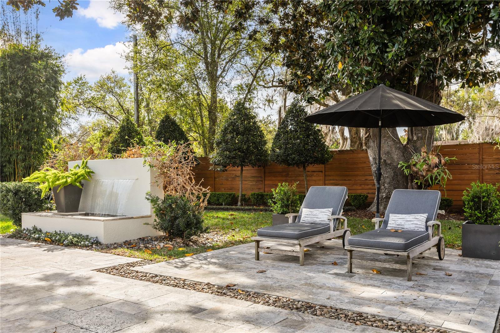 Image 35 of 40 For 872 Granville Drive