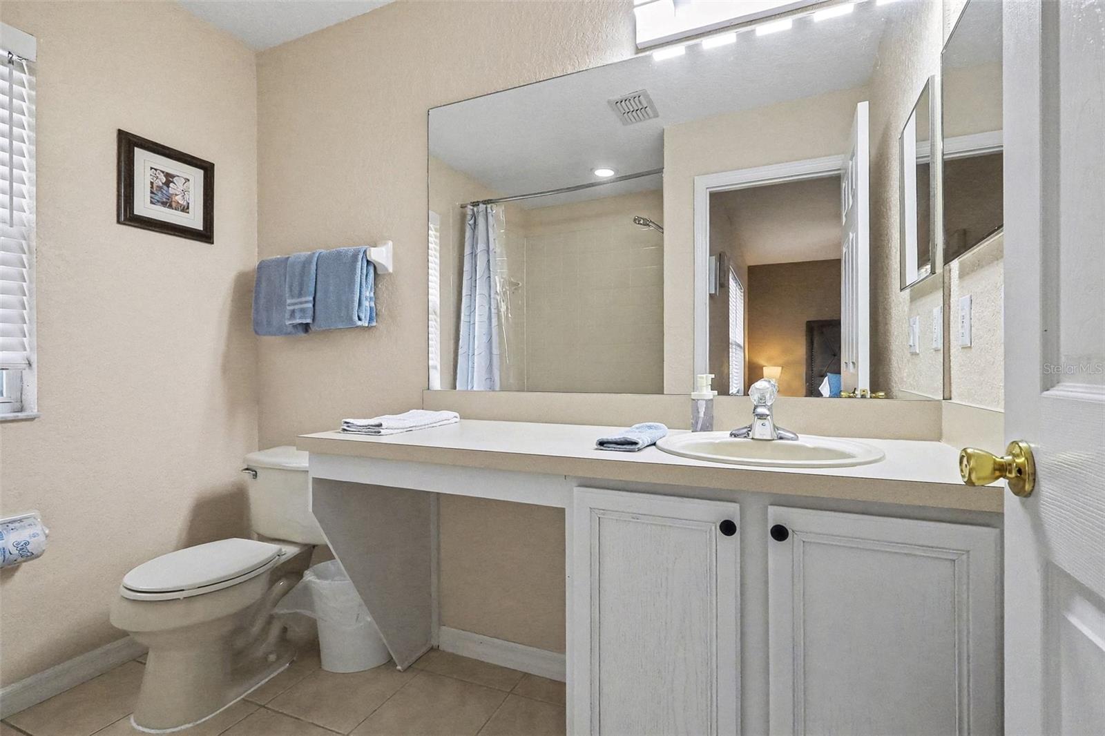 Image 16 of 44 For 328 Verona Avenue