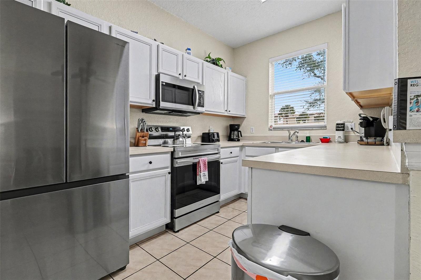 Image 8 of 44 For 328 Verona Avenue