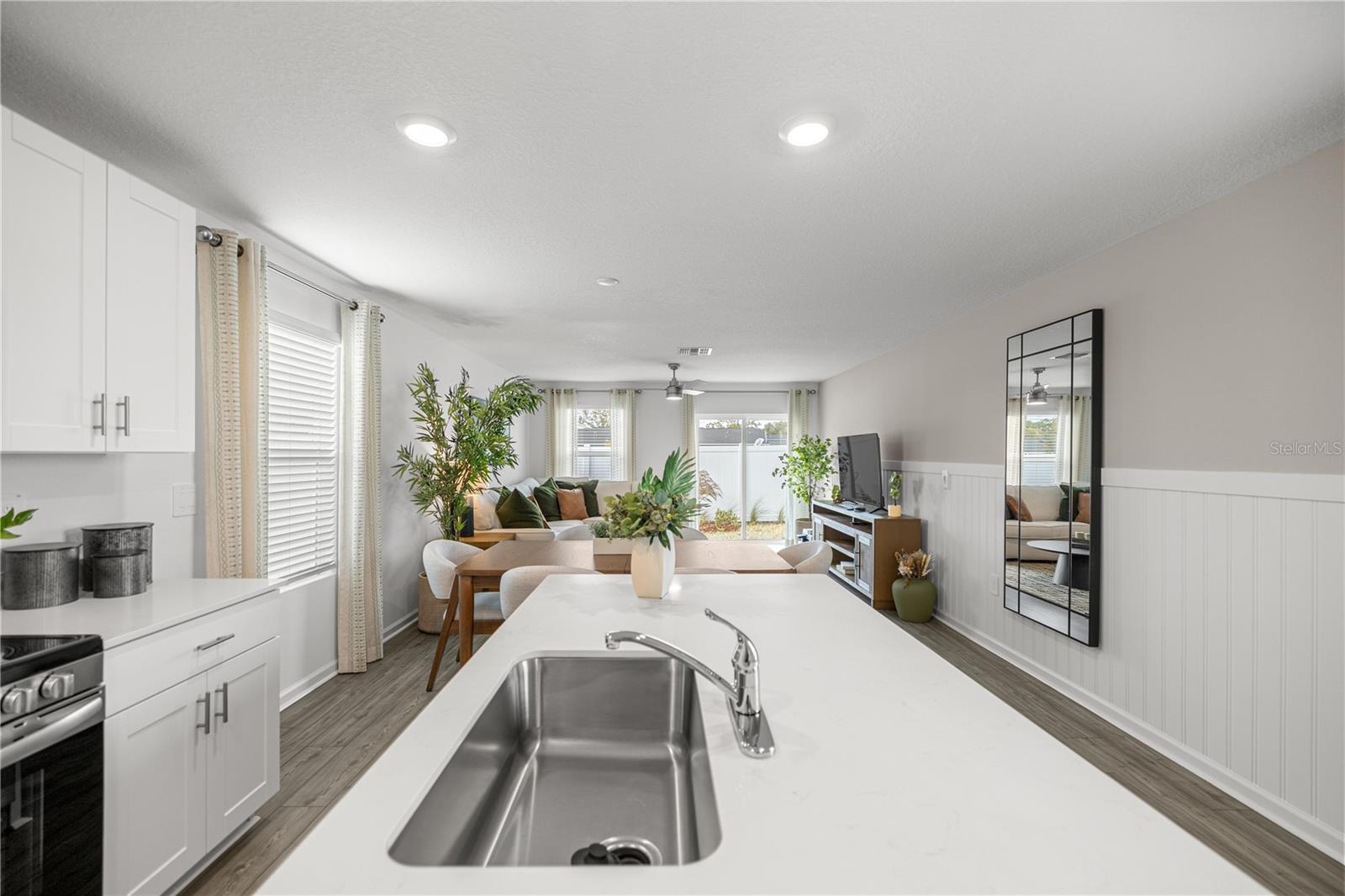 Image 8 of 17 For 9177 71st Court