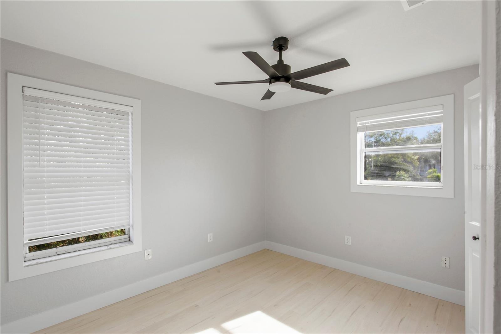 Image 21 of 32 For 822 Polk Street