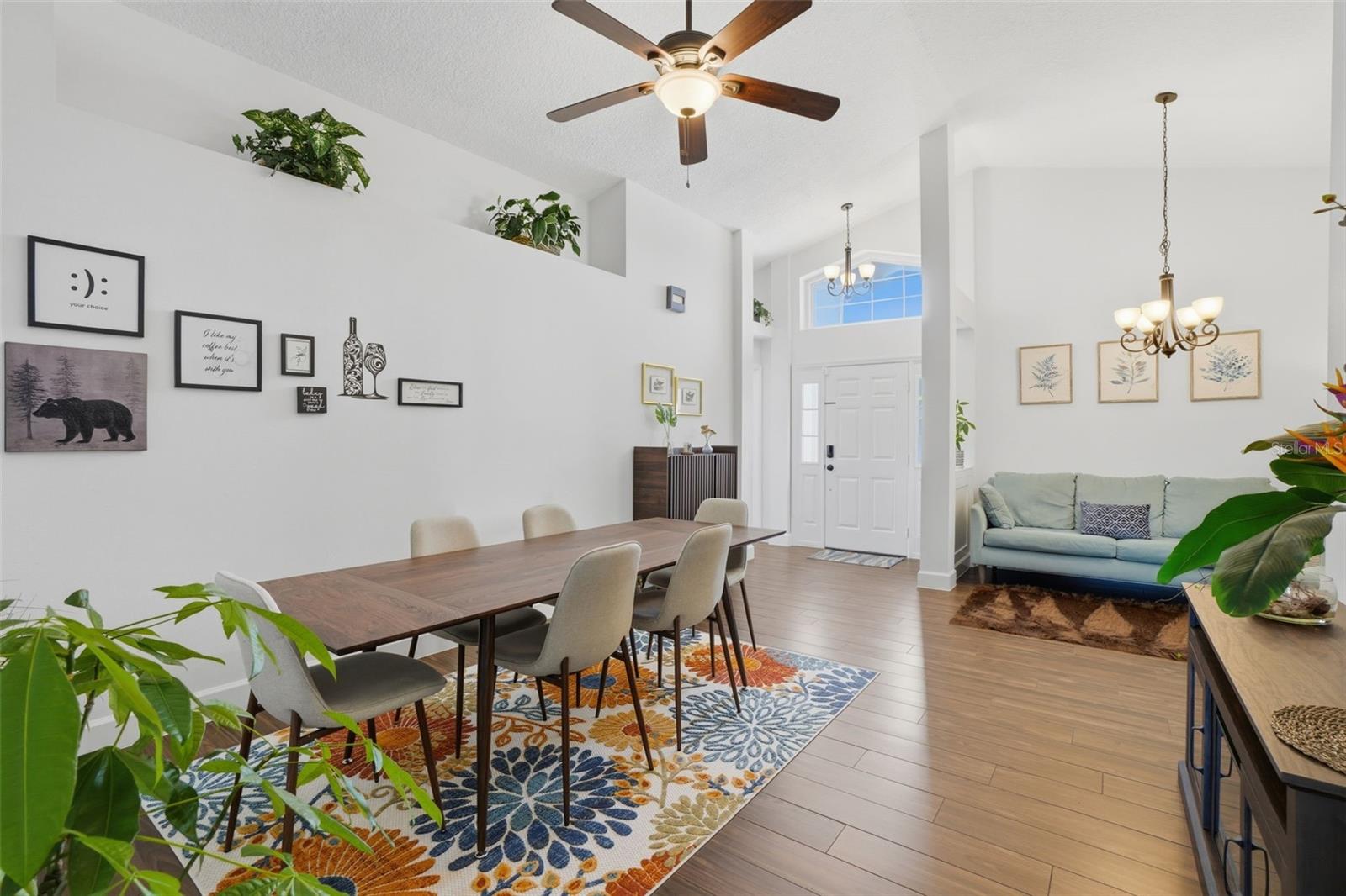 Image 6 of 30 For 101 Splitlog Place