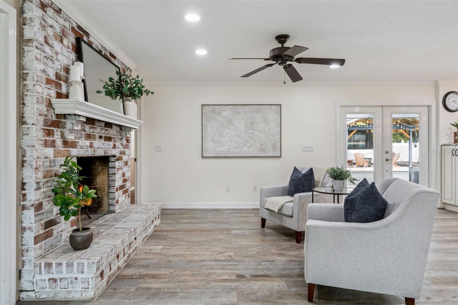 Image 10 of 57 For 203 Palmetto Concourse